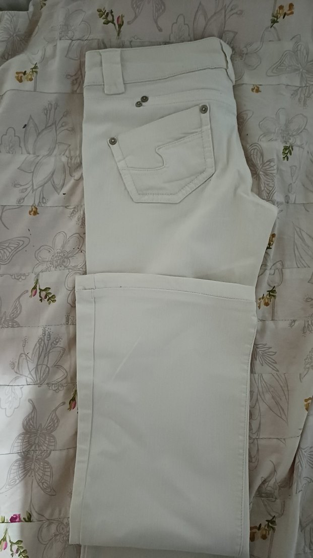 Düğmeli Beyaz Kadın ispanyol paça Pantolon - Görsel 3