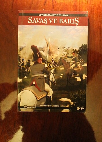 Lev Nikolayeviç Tolstoy - Savaş ve Barış (Çizgiroman) 