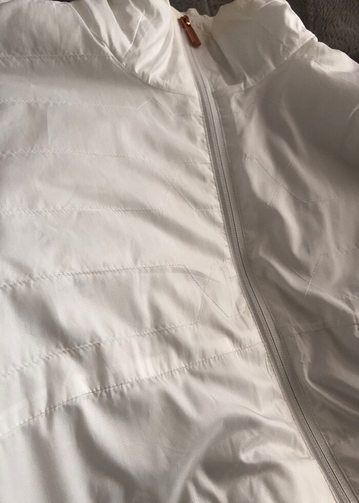 Orjinal Helly Hansen Mont beyaz - Görsel 5