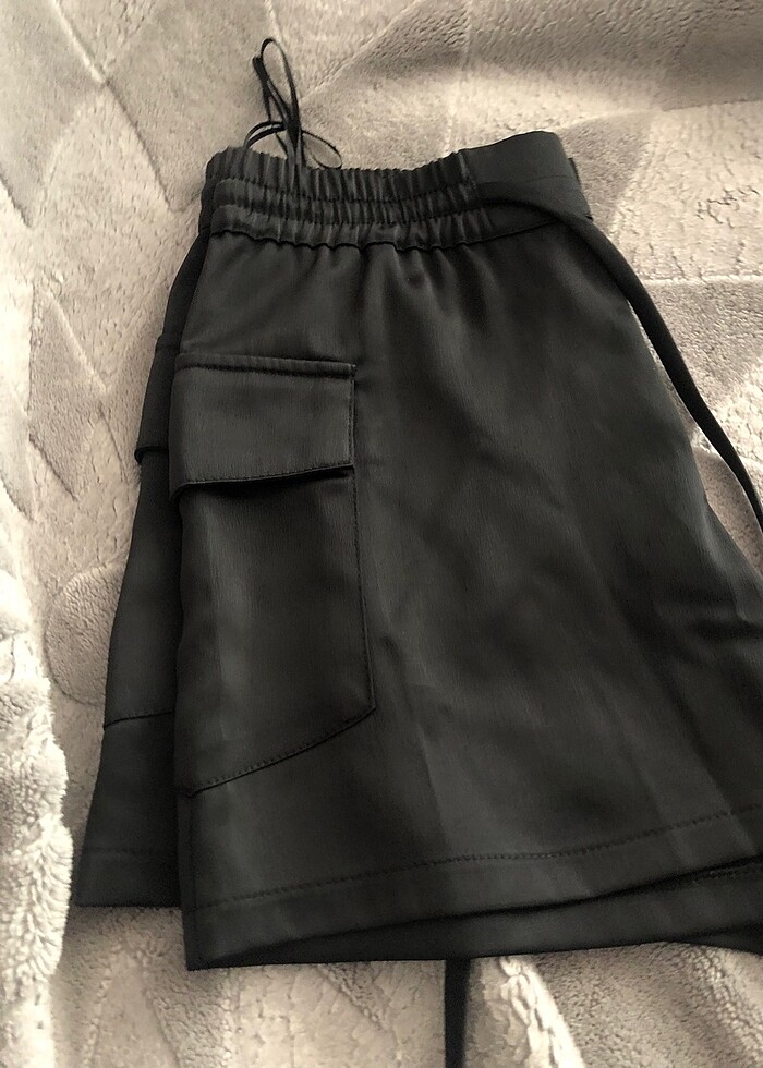 Zara Siyah Şort - Görsel 4