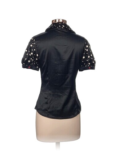 m Beden Batik Bluz %70 İndirimli.