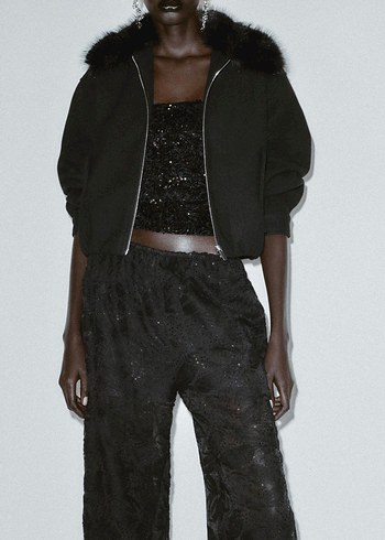 Siyah Kürklü Kadın Ceket - Görsel 2