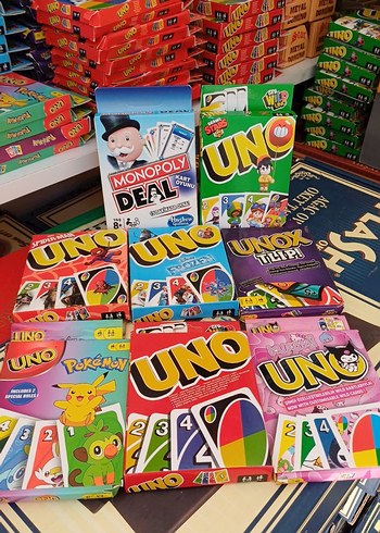 Çok Renkli UNO ve Monopoly Kart Oyunları