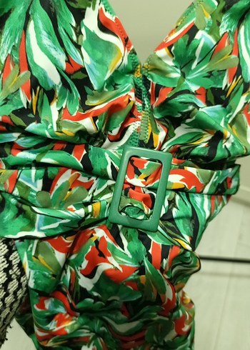 Drapeli Uzun Bantlı Kadın Mayo - Görsel 5