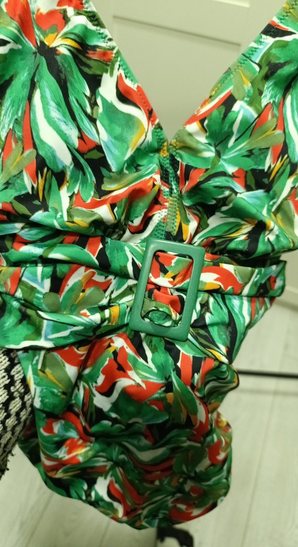 Drapeli Uzun Bantlı Kadın Mayo - Görsel 5