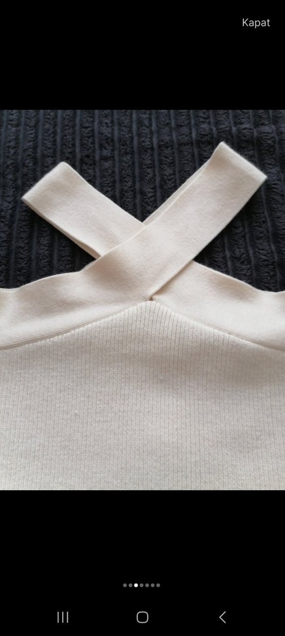 zara çapraz yaka omuz detaylı kazak - Görsel 2