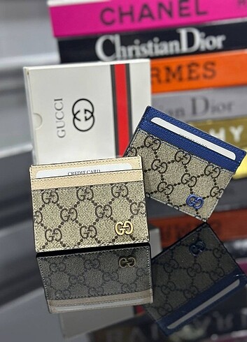 GUCCI LEATHER CARD HOLD