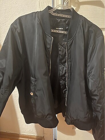 Pull and Bear Pull and bear bomber L beden ceket