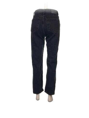 36 Beden Bershka Jean / Kot %70 İndirimli.