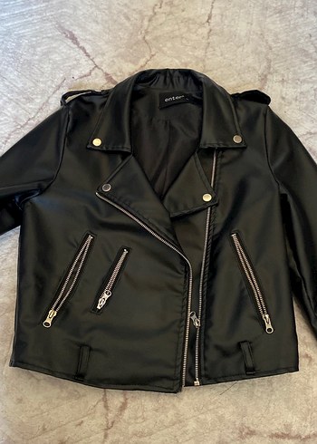 Siyah Deri Kadın Biker Ceket