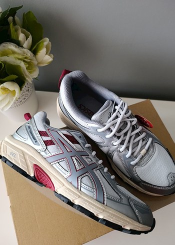 Asics Gri Beyaz Spor Ayakkabı - Görsel 2