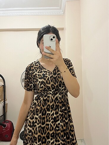 Leopar desenli elbise