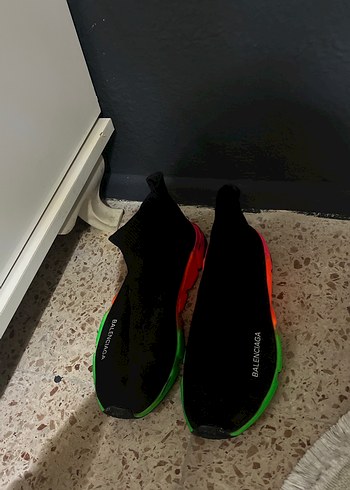 Bakenciaga ayakkabı - Görsel 2