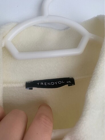 Trendyol & Milla Trendyolmilla curve serisinden peluş sweatshirt