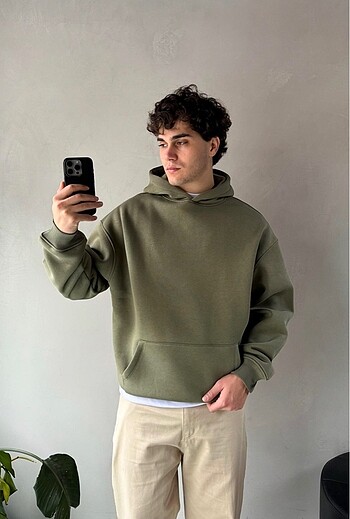 FLAW SWEATSHIRT