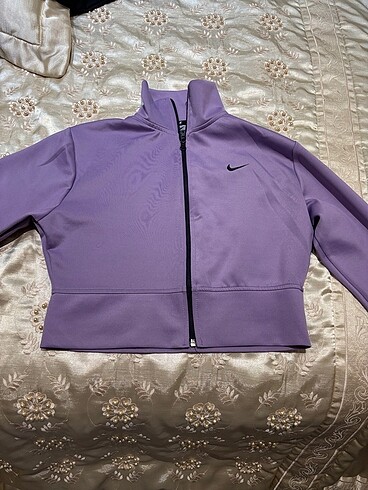 NİKE CROP HIRKA