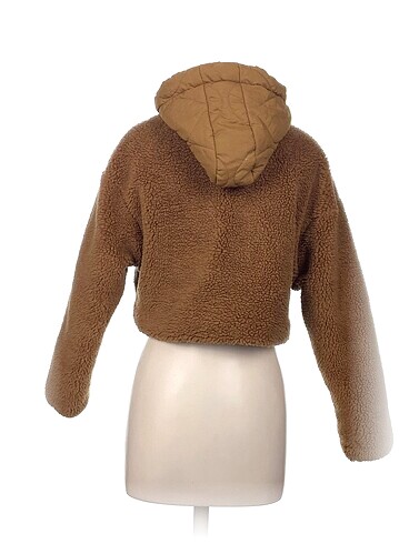 s Beden Pull and Bear Mont %70 İndirimli.