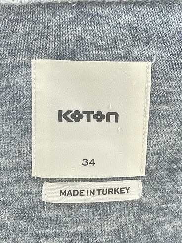 34 Beden gri Renk Koton Kaban %70 İndirimli.