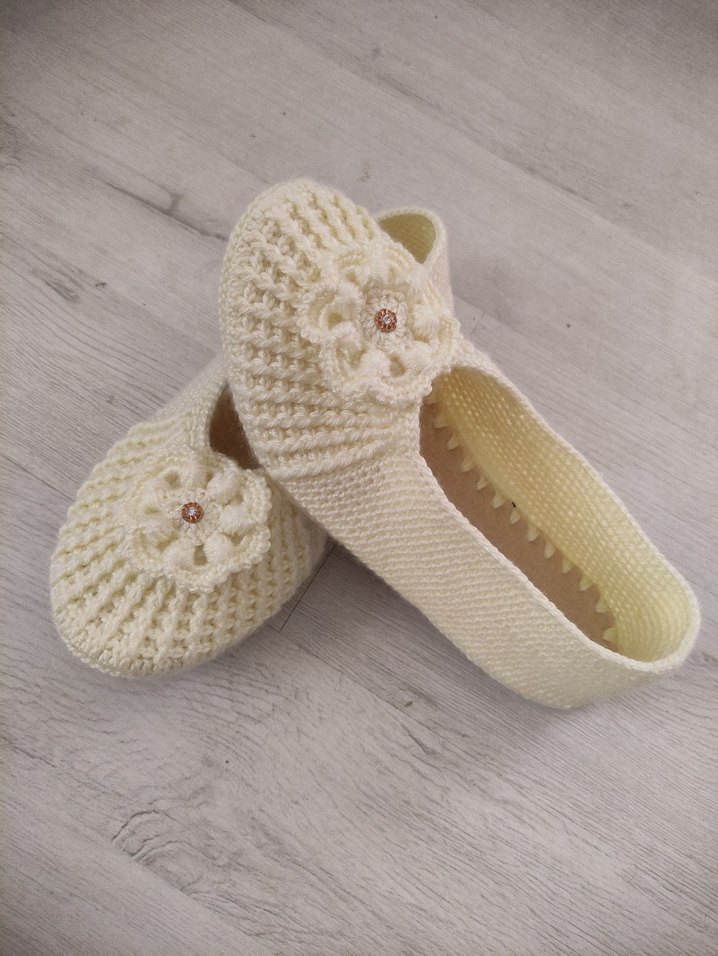 Pembe Örgü Kadın Ev Terliği - Görsel 2