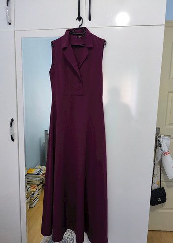 Mor V-Yaka Düğmeli Uzun Ofis Elbisesi - Görsel 3