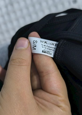 Siyah Spor Sütyeni Çapraz Askılı - Görsel 3