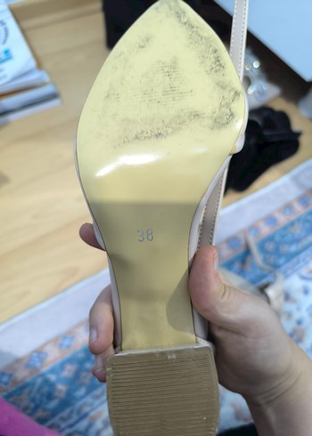 Beyaz Bantlı Blok Topuklu Kadın Ayakkabı - Görsel 4