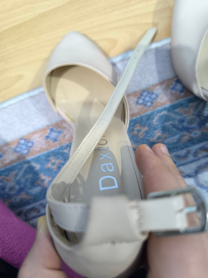 Beyaz Bantlı Blok Topuklu Kadın Ayakkabı - Görsel 5