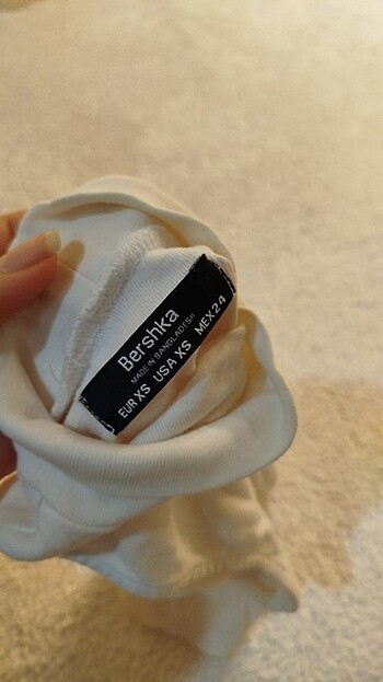 xs Beden Bershka bluz 