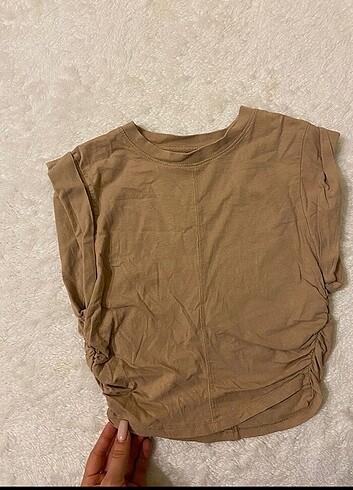 Bershka tshirt 
