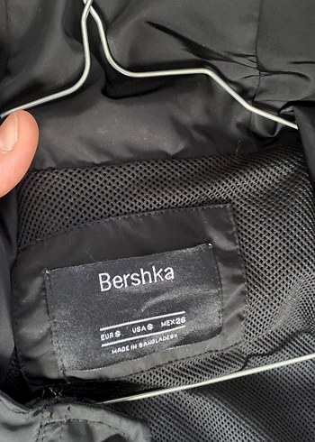 Siyah Kapüşonlu Kadın Ceket - Görsel 4