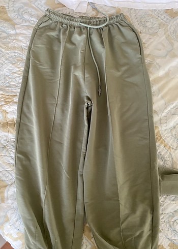 Kadın Pamuklu Salaş Haki Sweatpant