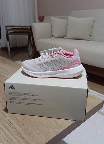 Adidas Spor ayakkabı