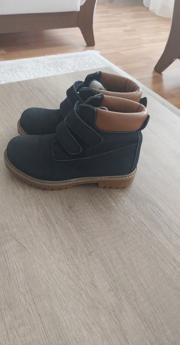 Erkek Çocuk Bot - Görsel 3