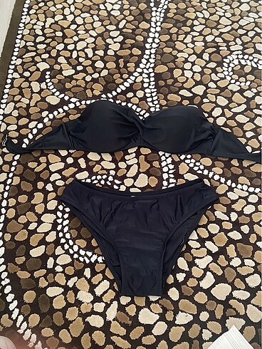 Straplez bikini üstü