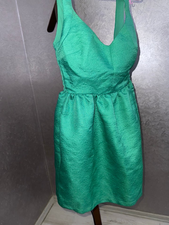 Yeşil Askılı gece Elbisesi - Görsel 4