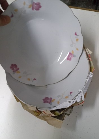 Çiçek Desenli Beyaz Yemek Tabağı - Görsel 2