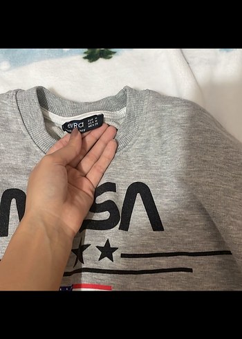 Gri NASA Baskılı Kadın Sweatshirt - Görsel 2