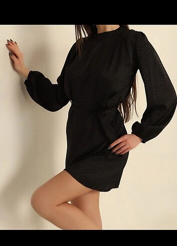 Saten elbise