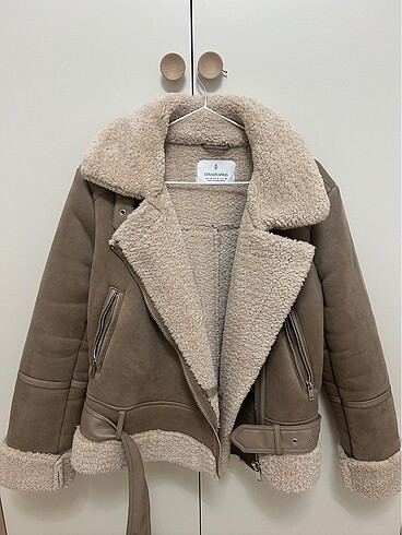 Stradivarius mont