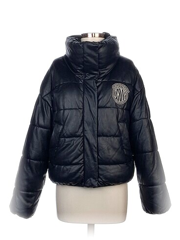 DKNY Mont %70 İndirimli.