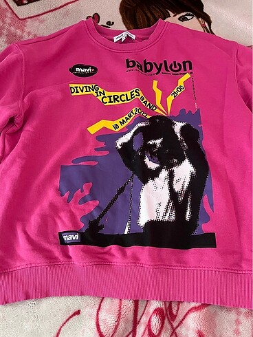 Mavi sweatshirt