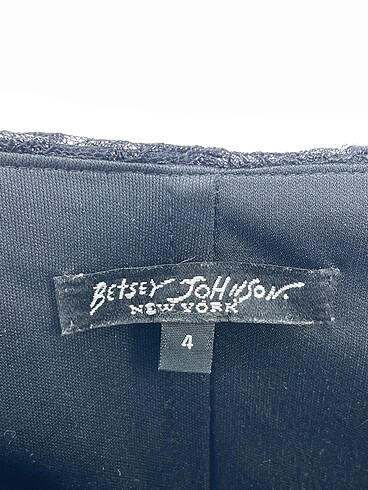 xl Beden çeşitli Renk Betsey Johnson Kısa Elbise %70 İndirimli.