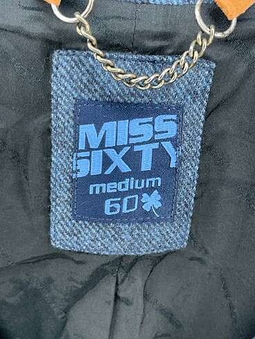 m Beden çeşitli Renk Miss Sixty Blazer %70 İndirimli.