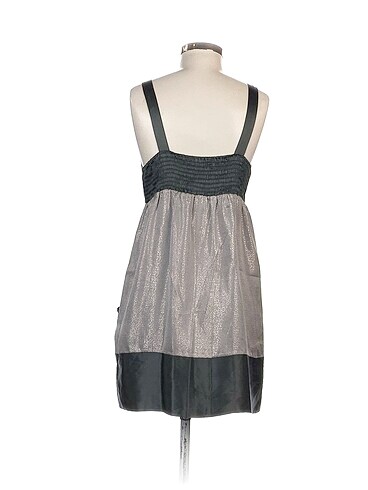 m Beden Vintage Love Kısa Elbise %70 İndirimli.