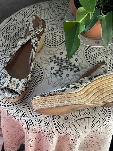Coach platform sandalet