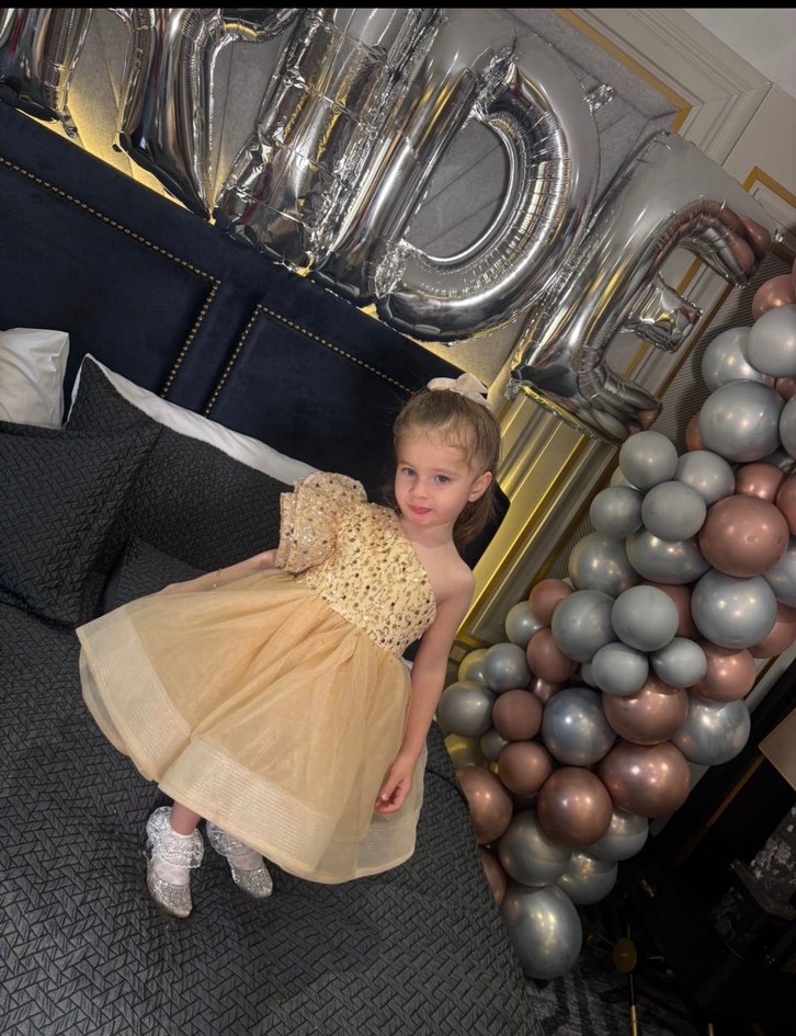 Larissa Gogel olivia - Görsel 2