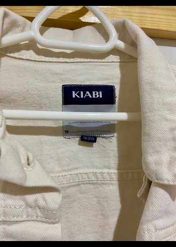 Düğmeli Beyaz Kadın Kot Ceket - Görsel 3