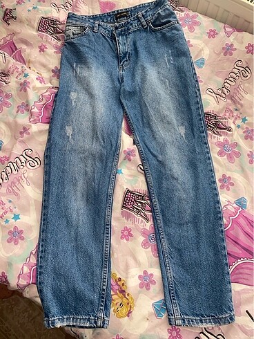 mom jean