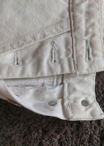 Stradivarius Beyaz Askılı Şortlu Tulum