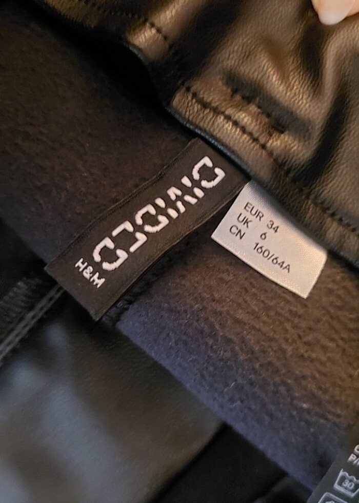 Deri Mini Şort - Görsel 3